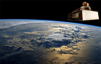اصول اساسی حقوق فضا
